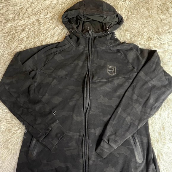 Rise Grey Camo athletic Jacket - Small - Picture 1 of 6